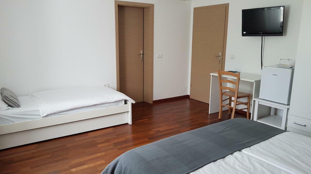 Guesthouse Pri Mihelovih Sežana Eksteriør billede